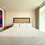 Apartamento de lujo con vista al mar en Karibana