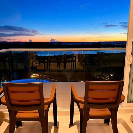 De Lujo Con Vista Al Mar En Karibana Cartagena