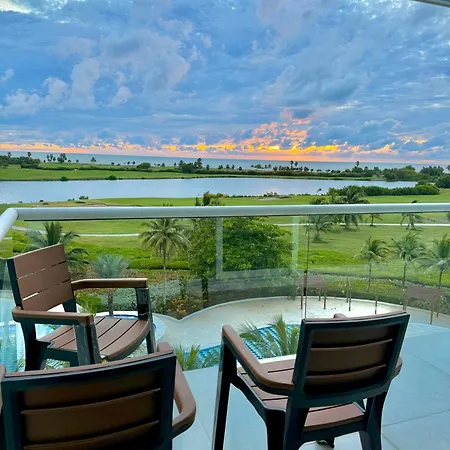De Lujo Con Vista Al Mar En Karibana Apartamento
