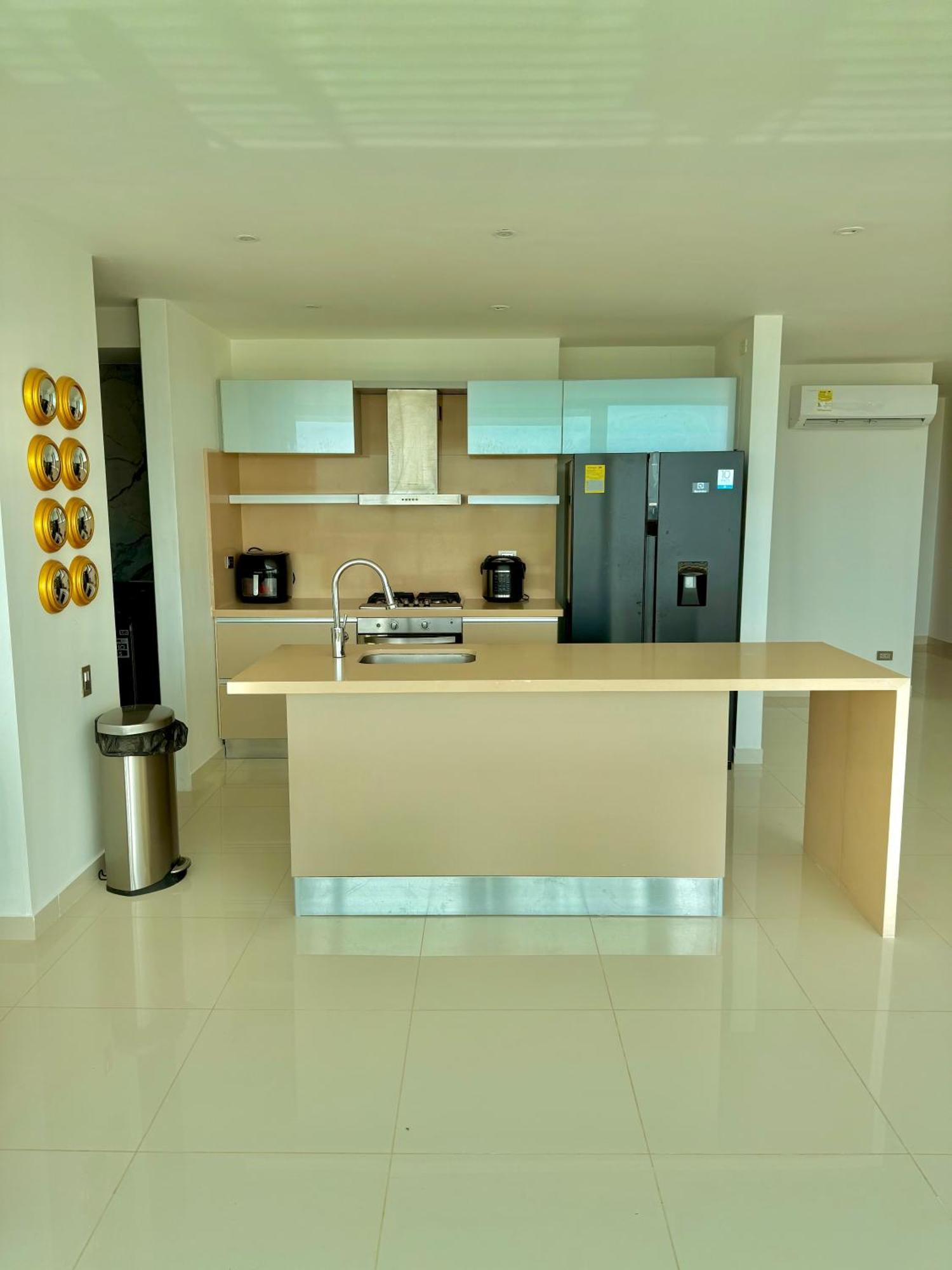 Apartamento De Lujo Con Vista Al Mar En Karibana Apartamento Cartagena